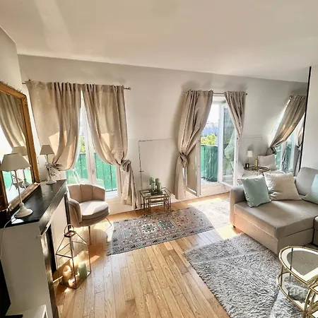 Charming Parisian Appartamento Parigi